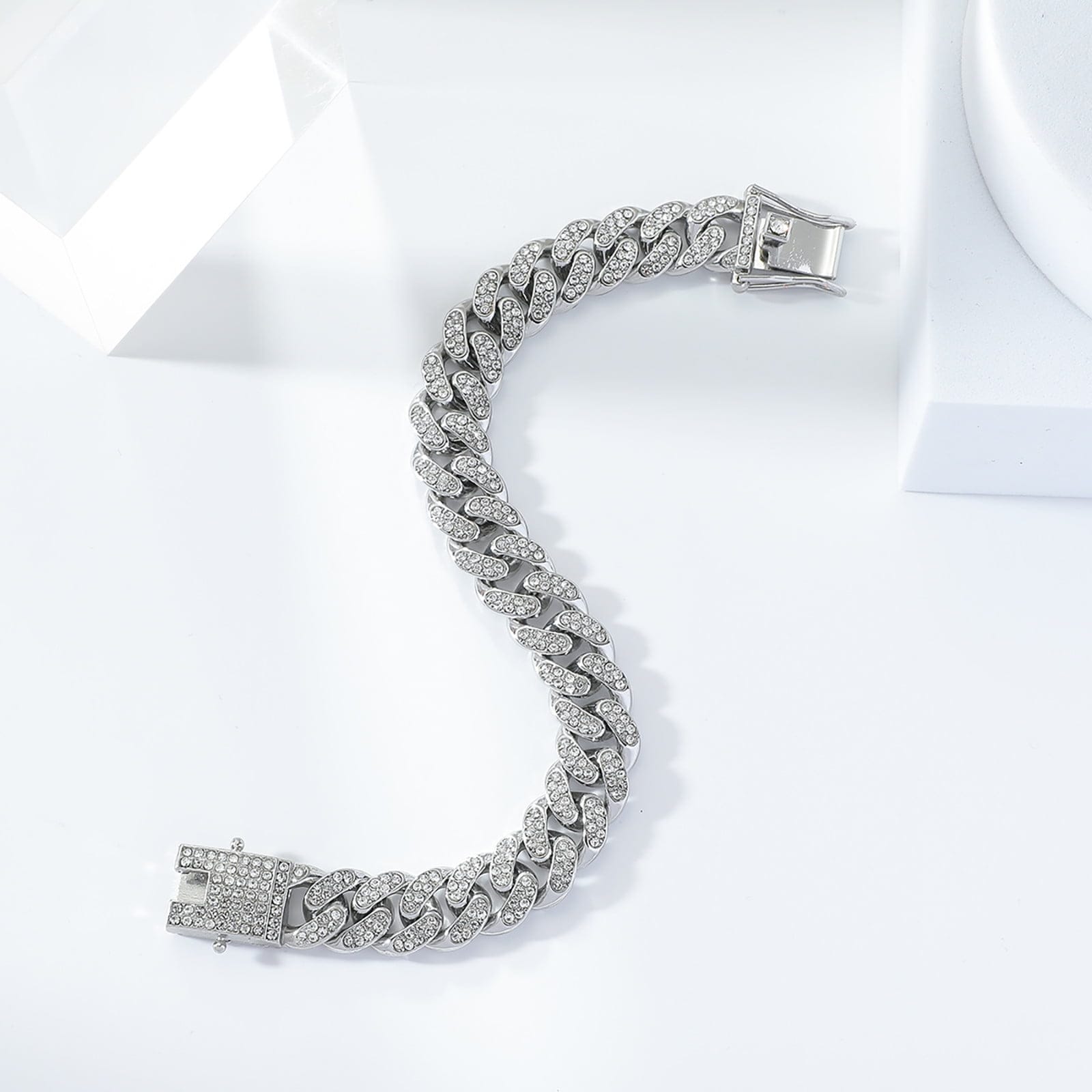 Picture of Superb Versatile -Choice and Remark -Men Cuban Link Chain Bracelet Shiny Rhinestone Inlaid Bangle Jewelry- Avant-garde  20 CM