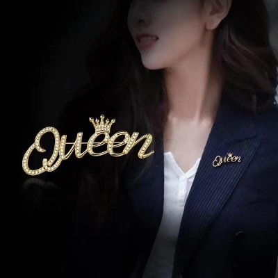 Picture of Queen Brooch Hijab Safety Pin for Girls and Women's\ Gold 