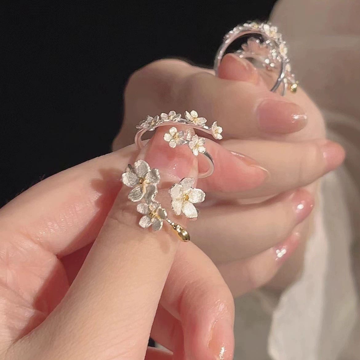 Picture of Silver Color Flower Adjustable Ring for Women  