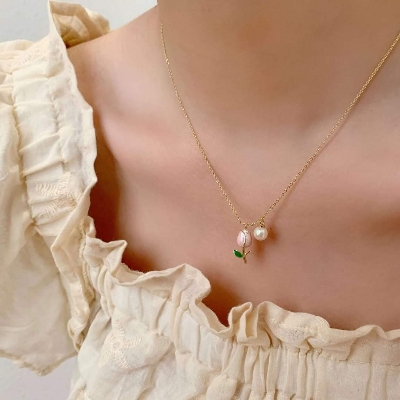 Picture of Cute Tulip Flower Shaped Pendant Peach Pearl Flower Chain For Women  