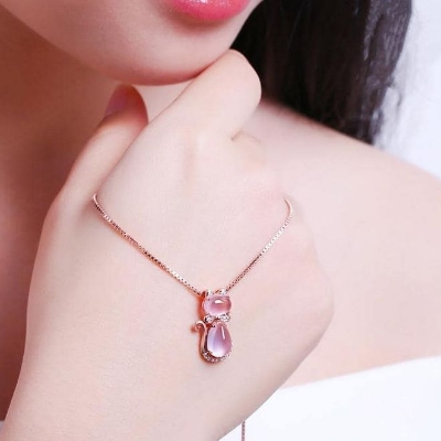 Picture of New Fashionable Chain  Cat Shape Necklaces For Women Gold 