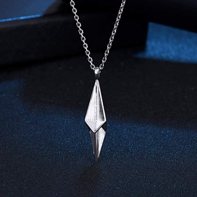 Picture of Lightning Bolt Shaped Necklace For Men, Fashion Domineering Personality Hiphop Pendant, Simple Couple Long Jewelry Silver 