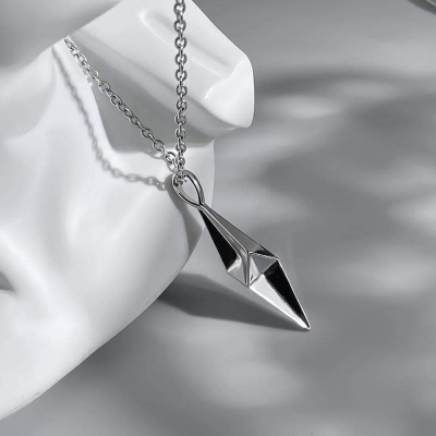 Picture of Lightning Bolt Shaped Necklace For Men, Fashion Domineering Personality Hiphop Pendant, Simple Couple Long Jewelry Silver 