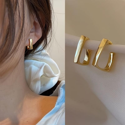 Picture of New Korean Square Rhinestone Earrings For Women Gold Adjustable