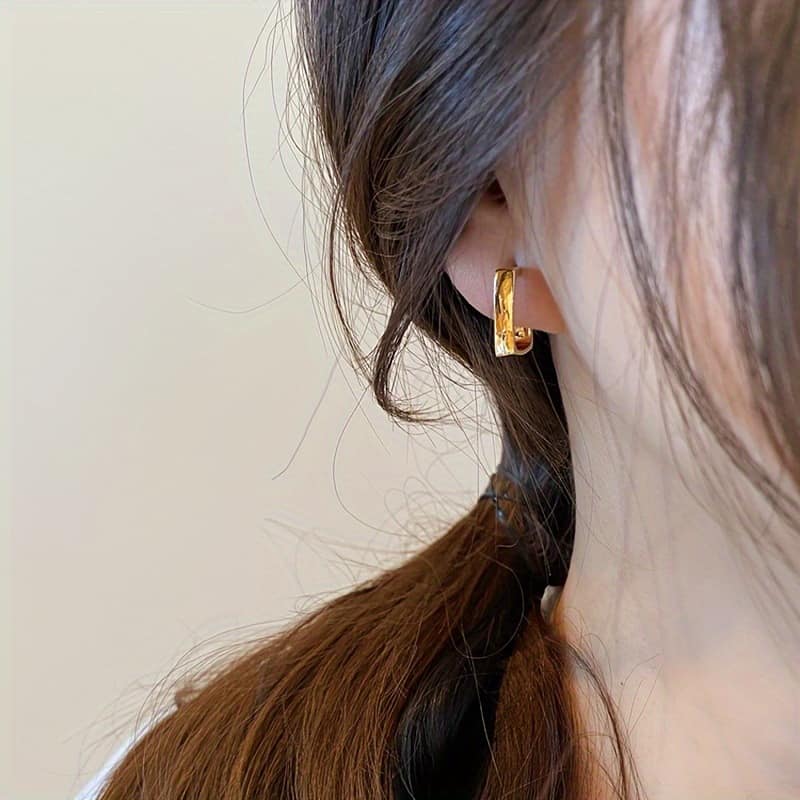 Picture of New Korean Square Rhinestone Earrings For Women Gold Adjustable