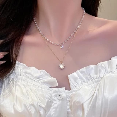 Picture of Layered Pearl Necklaces for Women Pearl Choker Necklace for Teen Girls Layering Necklaces Double Layer Necklace Pearl Pendant Necklace for Girls, Small Gold 