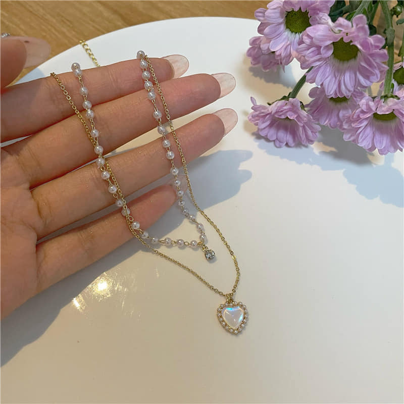 Picture of Layered Pearl Necklaces for Women Pearl Choker Necklace for Teen Girls Layering Necklaces Double Layer Necklace Pearl Pendant Necklace for Girls, Small Gold 