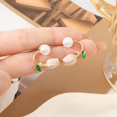 Picture of Pearl Tulip Flower Earrings for Women Pink Adjustable