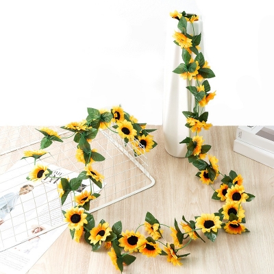 Picture of Sunflower Bloom Decoration Garland Yellow 