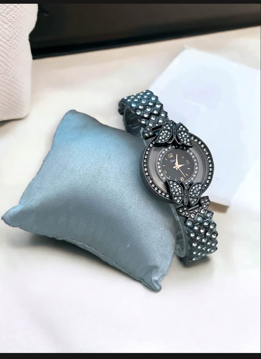 Picture of Stainless Steel Magnetic Watch For Girls - Watch For Women Buterfly  
