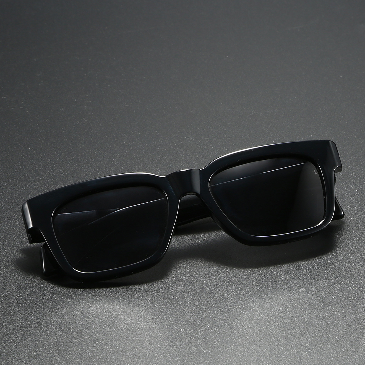Picture of Achieve a Trendy Look with Too Stylish Black Sunglasses for Men - Very Comfortable and Fashionable, Easy to Clean - Embrace Sunglasses Fashion.  Black