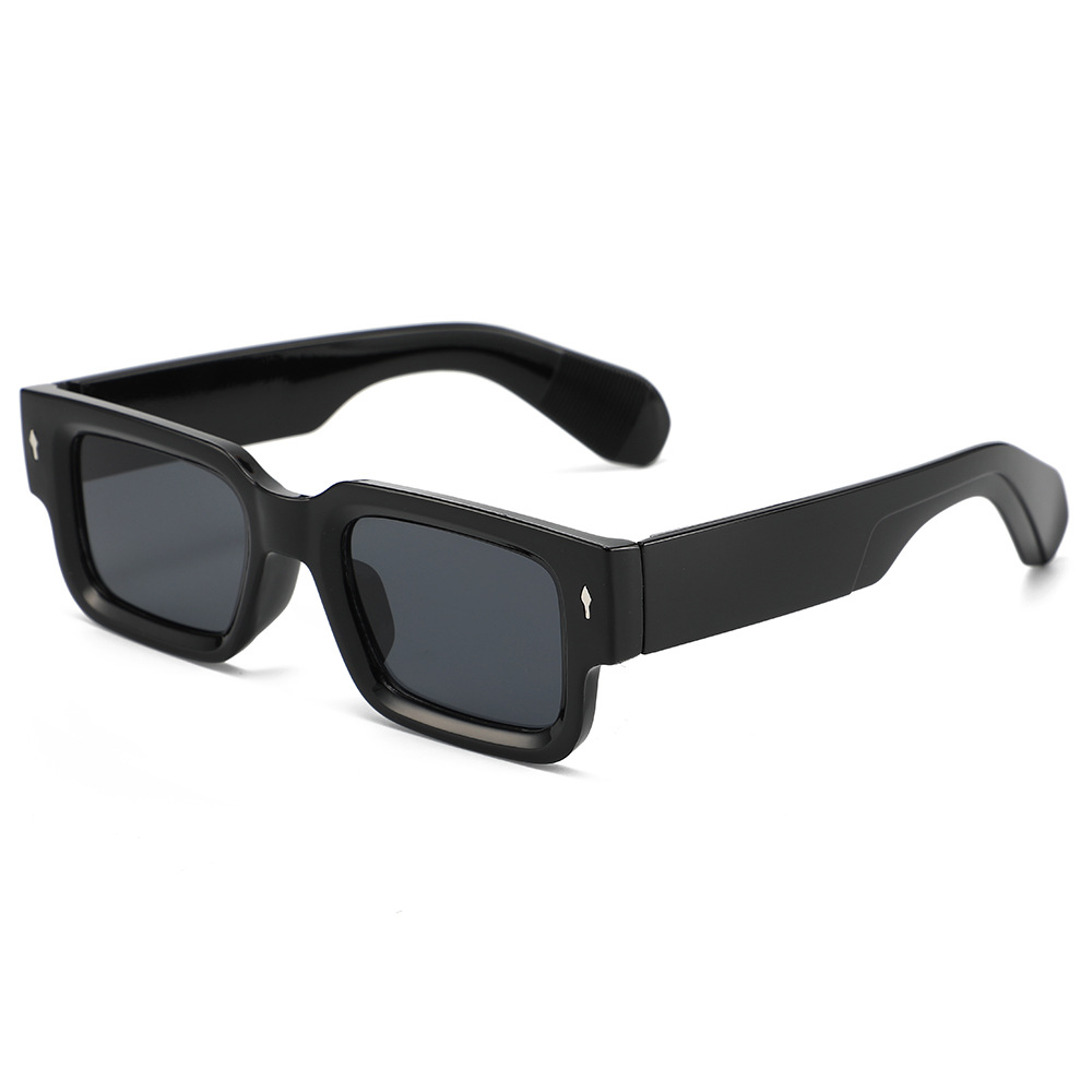 Picture of Achieve a Trendy Look with Too Stylish Black Sunglasses for Men - Very Comfortable and Fashionable, Easy to Clean - Embrace Sunglasses Fashion.  Black
