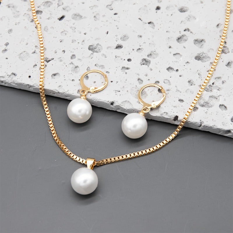 Picture of 3 Pcs Round Pearl Jewelry Set Of Earring Pendant Necklace For Women Exquisite Fashion Rhinestone Double Wedding Jewelry Set Gift Gold 