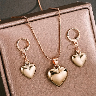 Picture of Fashion Golden Heart Pendant Earrings Necklace Bracelet Jewelry Set Gold 