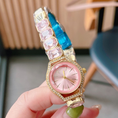 Picture of Elegant Luxury Full Diamond Quartz Watch  