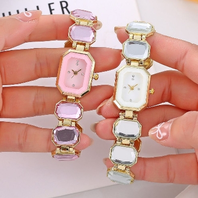 Picture of Analog stylish elegant watch for women  