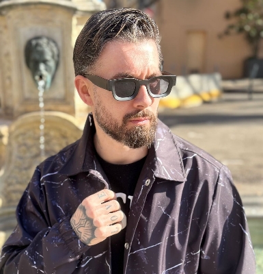 Picture of hot Square Frame Sunglasses for Men Original Driving Driver Exclusive Vintage Casual Black 