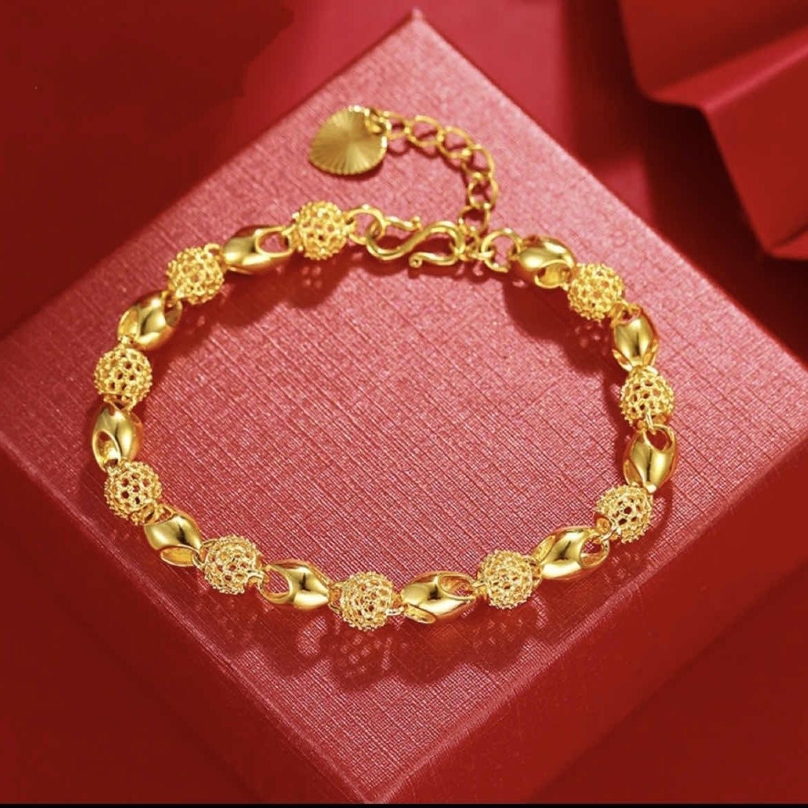 Picture of Graceful Gold Plated Dangle Fashion Bracelet For Women Gold 