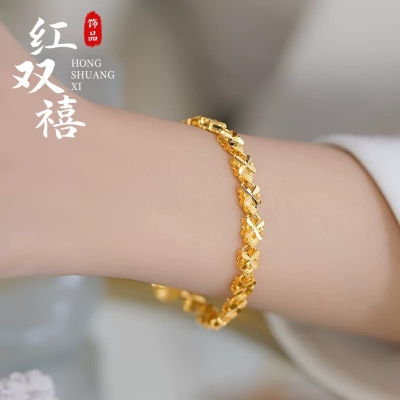Picture of Purely Polished Simple Gold Plated Bracelet For Women Gold 