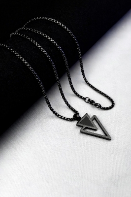 Picture of Stylish Geometric Triangle Nacklace for Men  