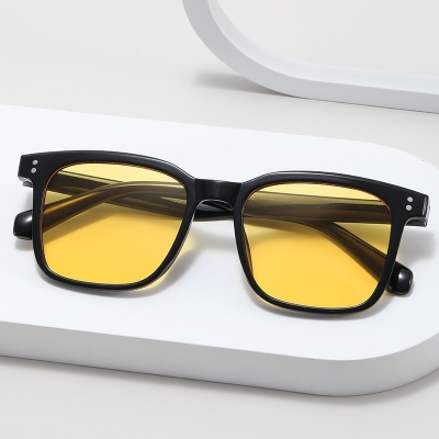 Picture of Anti Glare Yellow Lens Sunglasses, UV400 Protection Eyewear For Men Yellow 