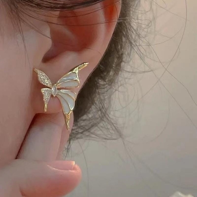 Picture of Elegant Gold Plated Enamel Butterfly Earrings - Light Luxury Style Gold 