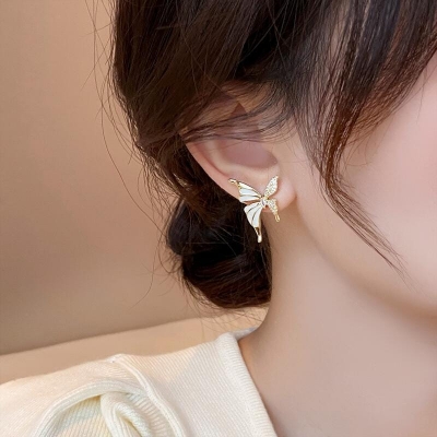 Picture of Elegant Gold Plated Enamel Butterfly Earrings - Light Luxury Style Gold 