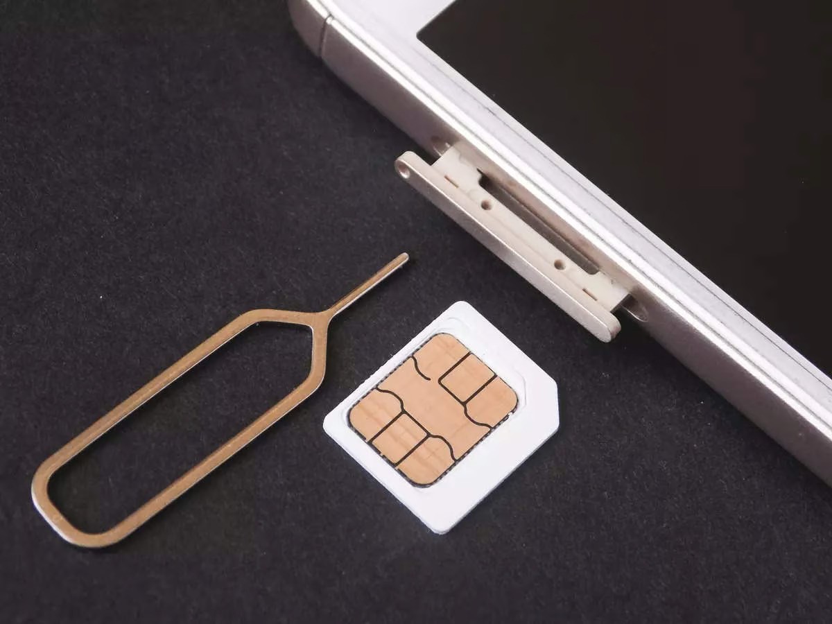 Picture of Metal Sim Ejector Pin / Sim Card Tray Opener For Any Smart Phone By Latfu
