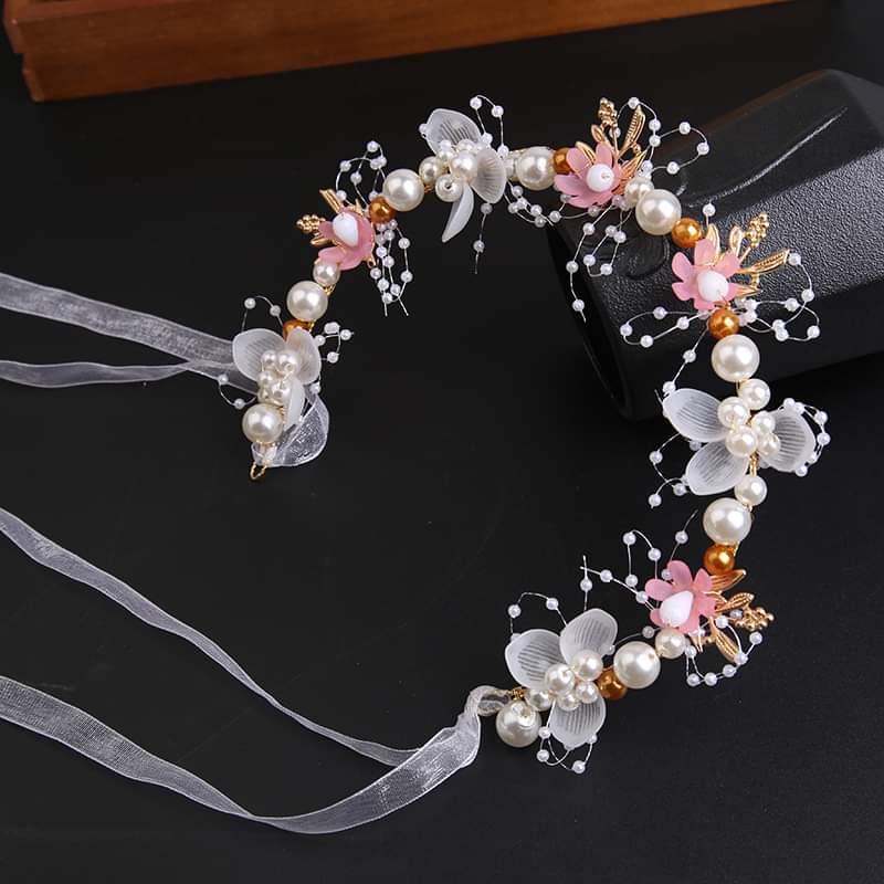 Picture of 1pcs Headband Elegant Girls Bridal Headband Imitated Pearl Hair Headdress Flower Wreath Bride Garland Head Hoop Wedding Headbands Hair Jewelry