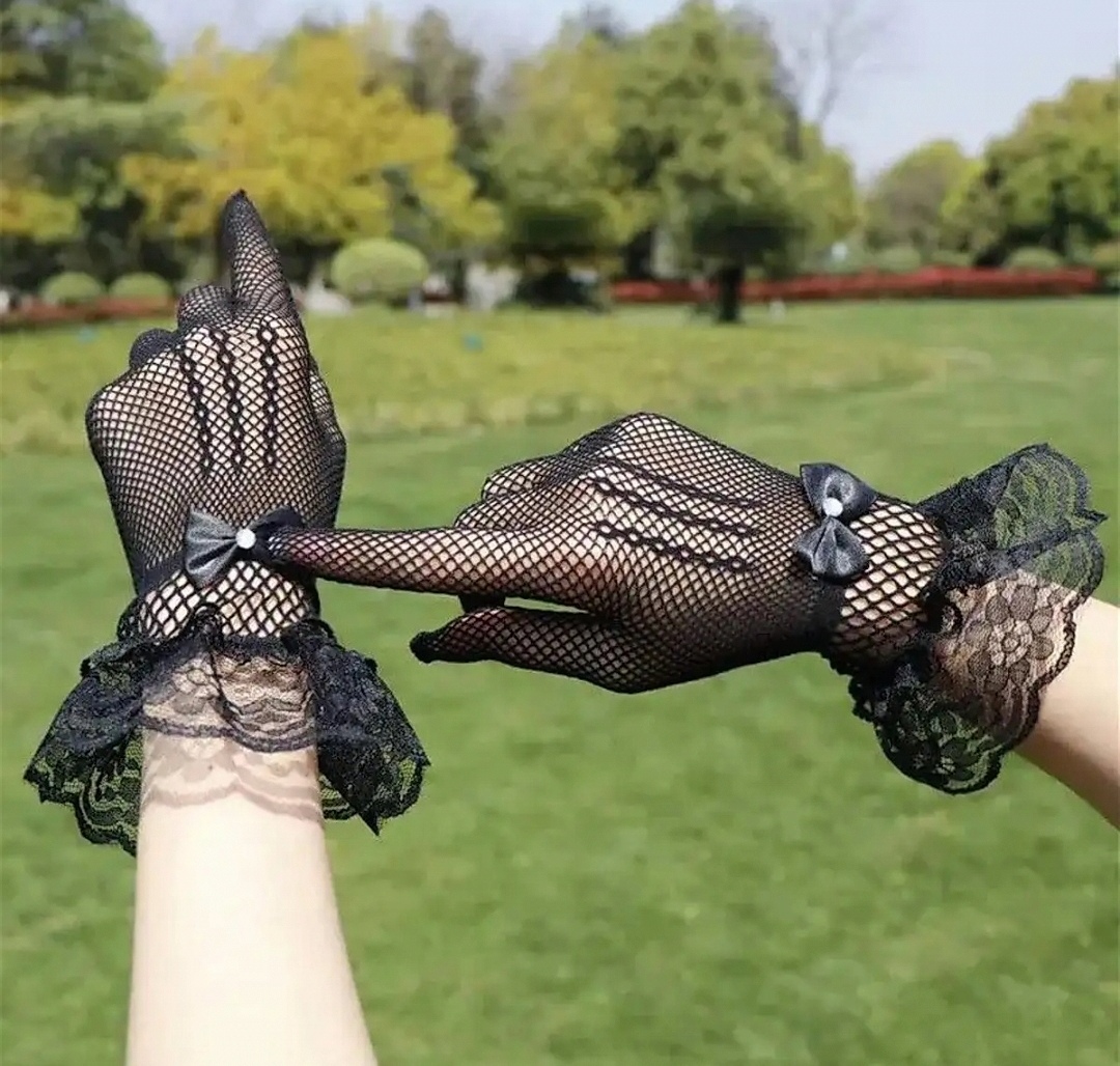 Picture of Full Finger hand Gloves Net hand Gloves for women