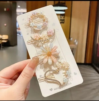 Picture of Classic fashion Style Flower Lock Hair Clip Pin Hair Accessories set For Women And Girls - Multicolor
