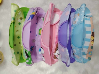 Picture of Silicone Waterproof Bibs For Baby Kids Burp Cloth Cartoon Adjustable Feeding - Multicolor