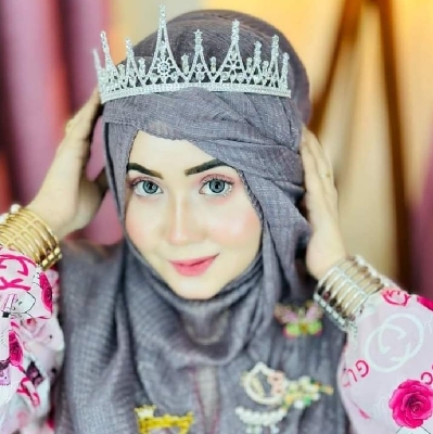 Picture of Queen Hijab Crown/Princess Crown/Paris Crown Wedding Bride Crown Headwear Valentine's and Birthday Gift - Silver