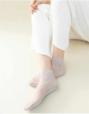 Picture of Fashion Women Lace Flower Socks Female Elastic Thin Breathable Ankle Socks 1Pairs