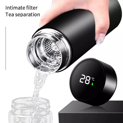 Picture of Stay Informed About Your Beverage Temperature With The Smart Thermos Water Bottle- Led Digital Temperature Display For Intelligent Insulation
