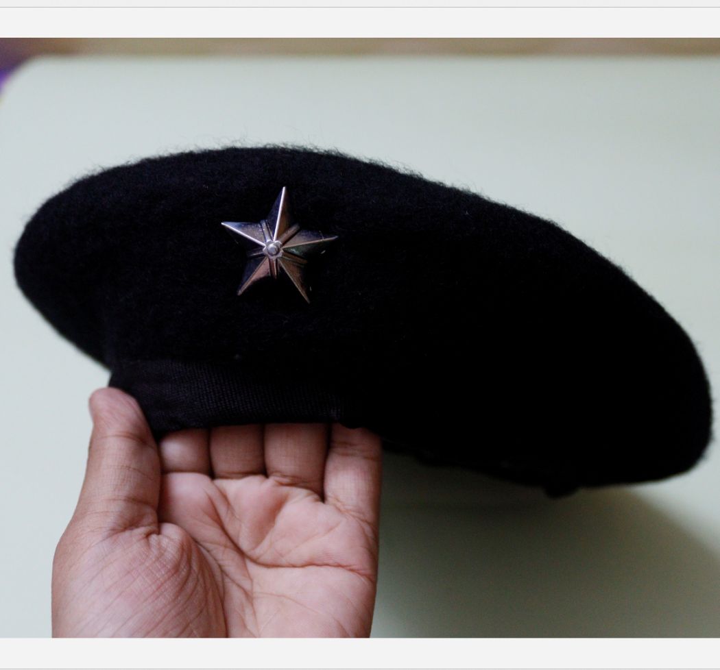 Picture of Fashion Beret Cap for Men- Style Beret Wool Caps + Fee Metal Star