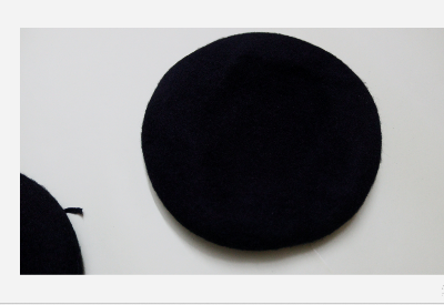 Picture of Fashion Beret Cap for Men- Style Beret Wool Caps + Fee Metal Star