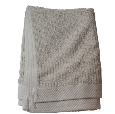 Picture of 100% Cotton Large Bath Towels – 28x55 Inch – Super Soft & Absorbent Towel Sheets for Bathroom, Pool & Hotel Use