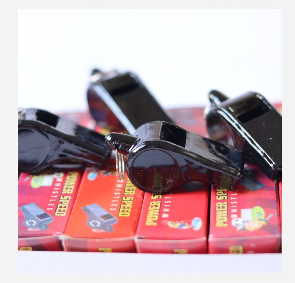 Picture of Plastic Whistle - plastic bashi - Whistle for sports program and security alert (3 pcs)