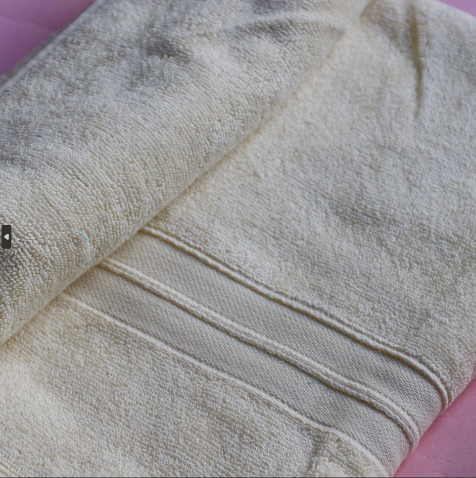 Picture of Bath Towel cream color -100% Cotton Large Bath Towel, 28 in X 57+ Inch Bath Towel - Large Cotton Bath Towel