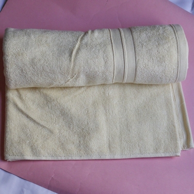 Picture of Cotton Big Long Bath sheets Towels 28 inchi x 57 inch +/-  Large Bath Towel