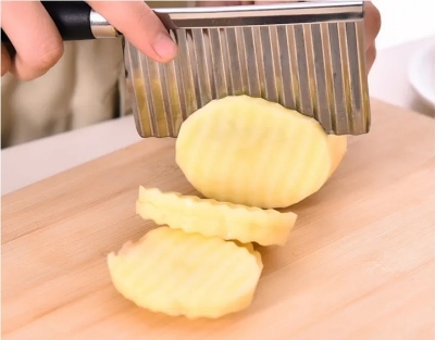 Picture of Multifunctional Stainless Steel Potato Cutter Wave French Fries Slicer Vegetable Cutter French Fries Kitchen Silver 