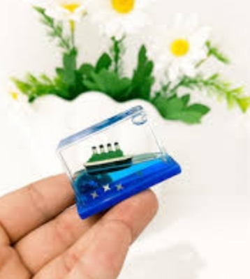 Picture of Acrylic Fluid Liquid Decor Fluid Liquid Toy Ornament Desktop Decoration for Office, Cruise Ship Multicolor 
