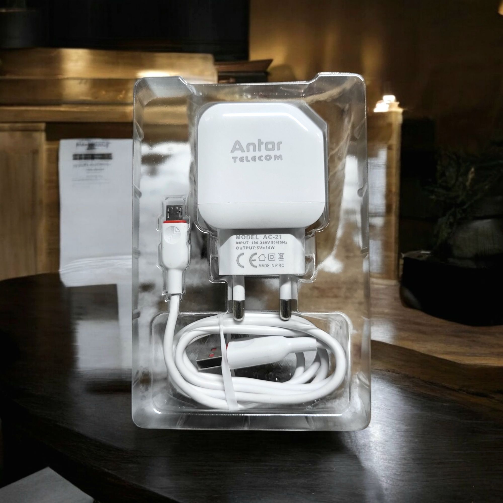 Picture of Android Type B Fast Charging 14W USB Charger - High-Speed Charging, Durable Design