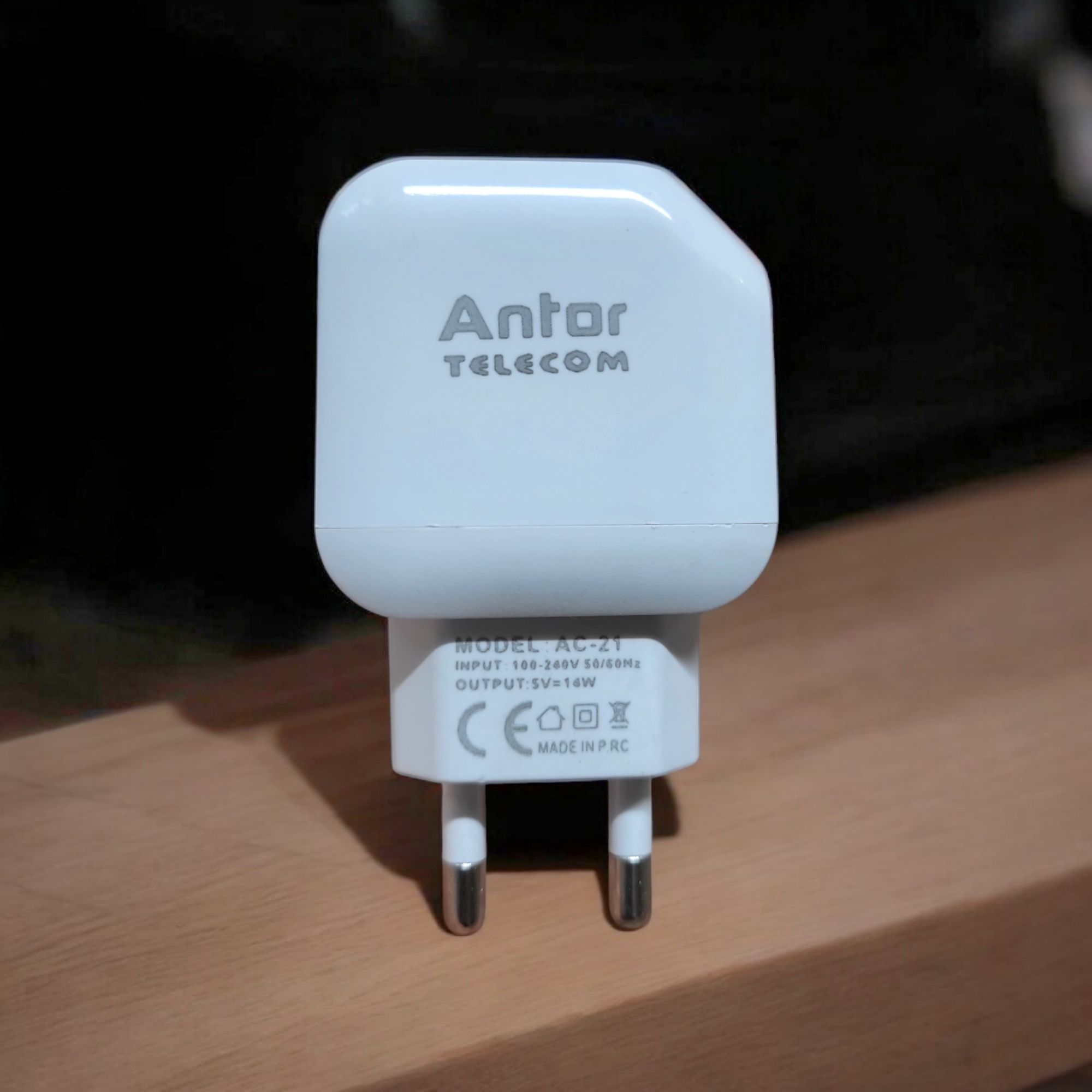 Picture of Antor 14w Type b Fast charger Only Body মোবাইল ফুল চার্জ হলে অটোমেটিক লাইট চেঞ্জ হবে