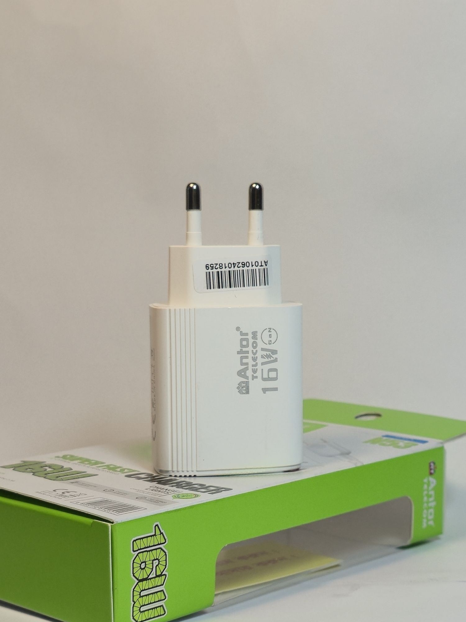 Picture of 16W  Type B Fast Charger প্রতি  মিনিটে এক পারসেন্ট হবে মোবাইল ফুল চার্জ হলে অটোমেটিক লাইট চেঞ্জ হয়