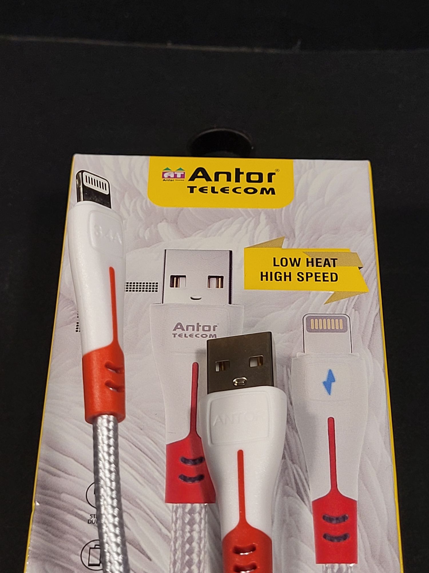 Picture of 20W i phone Fast cable মোবাইলে ফাস্ট চার্জিং লেখা আসবে