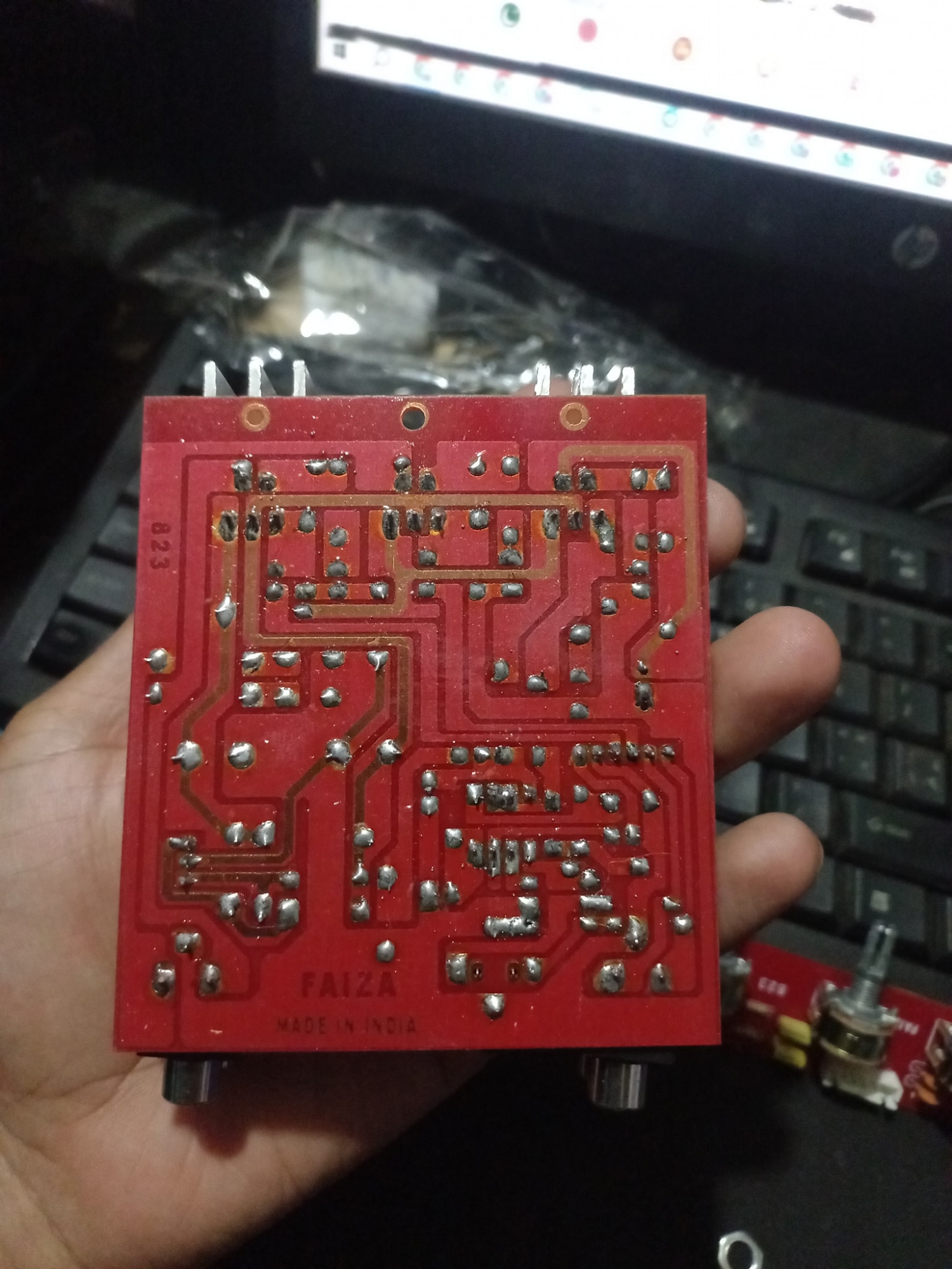 Picture of 3 Channel Power Amplifier Board model 2030 and 3 IC top quality 15W+15W DC 12V Audio Power Amplifier 2030 thriple  IC DYE Module