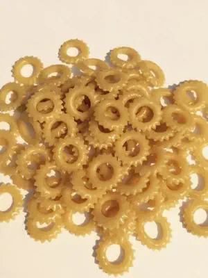 Picture of Ready To Fry Ring Papor Chips Crunchy Papad Chips Snacks - 250gm