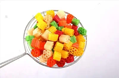 Picture of Ready To Fry Flower Shape (Multicolour) Papor Chips / Crunchy Papad / Chips / Snacks - 250gm